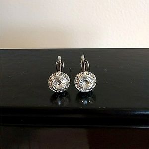 BNWOT Clip-on Earrings, SO SPARKLY!
